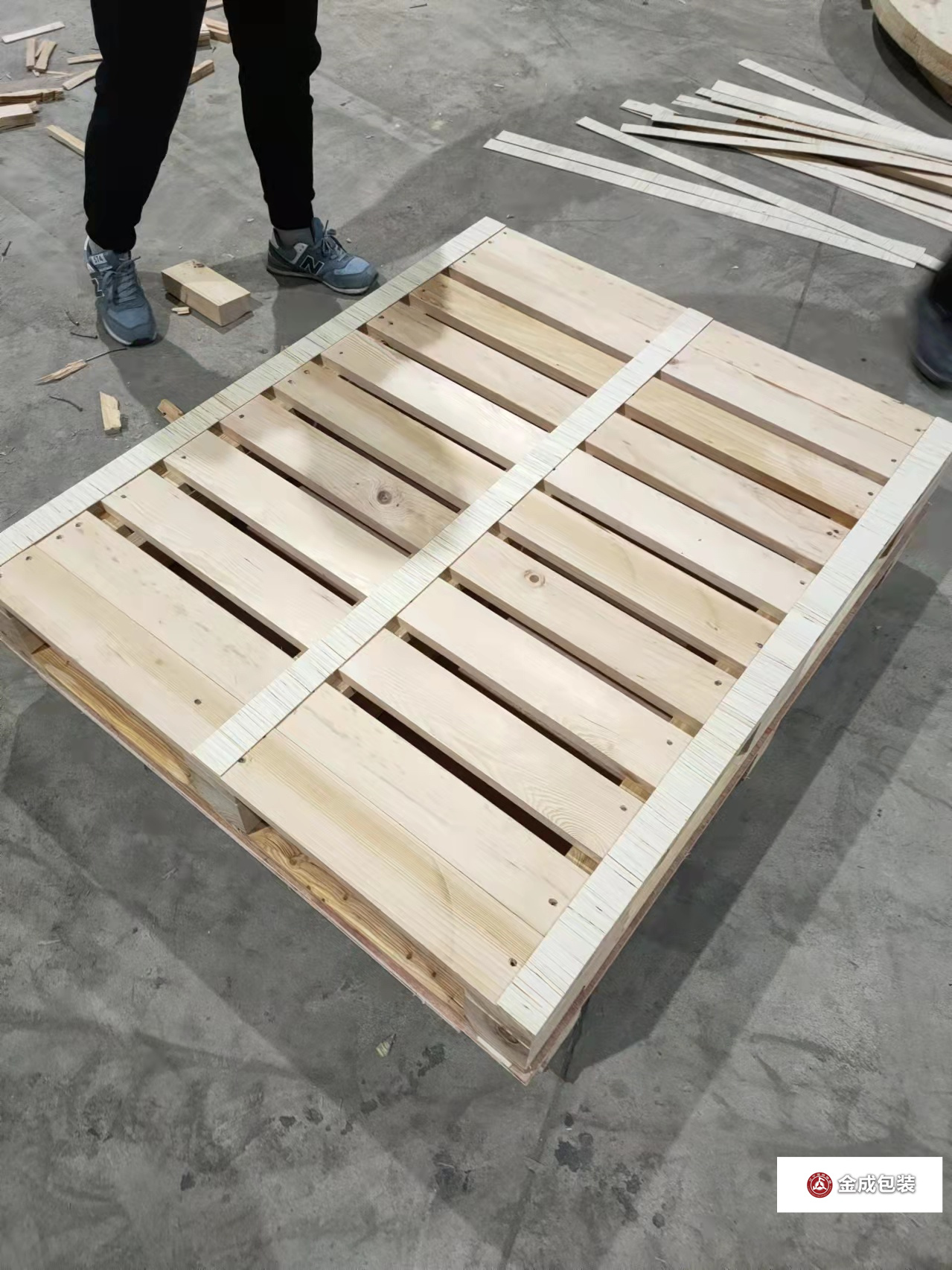 十字周(zhōu)底托盤(pan)1