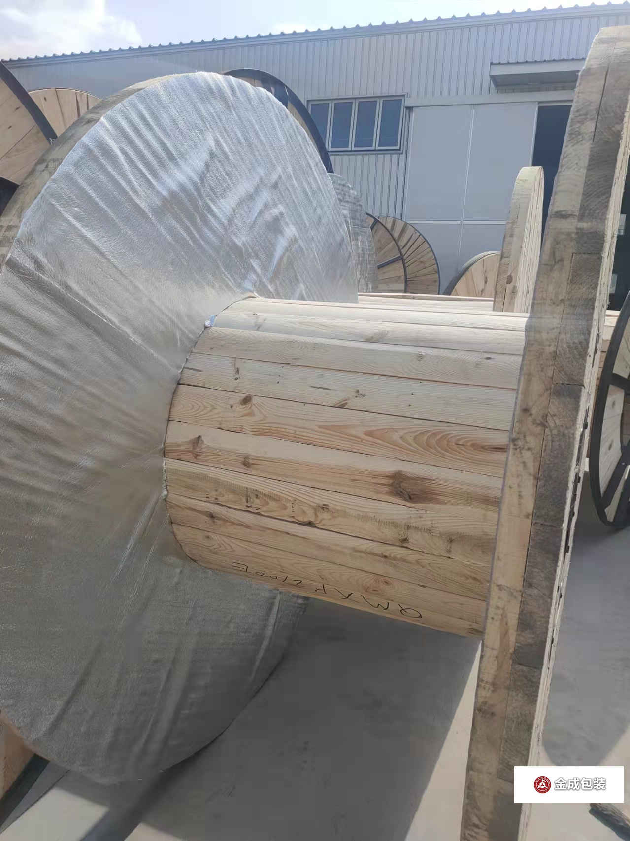 全木電纜(lan)盤3