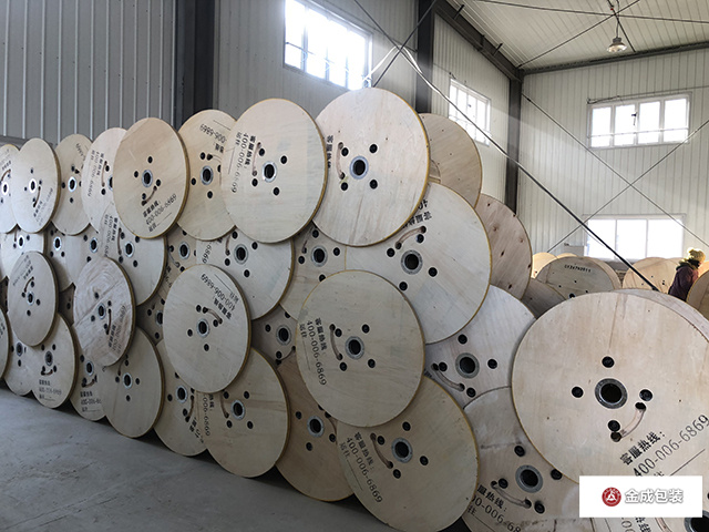 膠(jiāo)合闆光(guāng)纜盤4